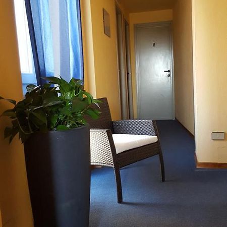Hotel Calaluna Biella Extérieur photo