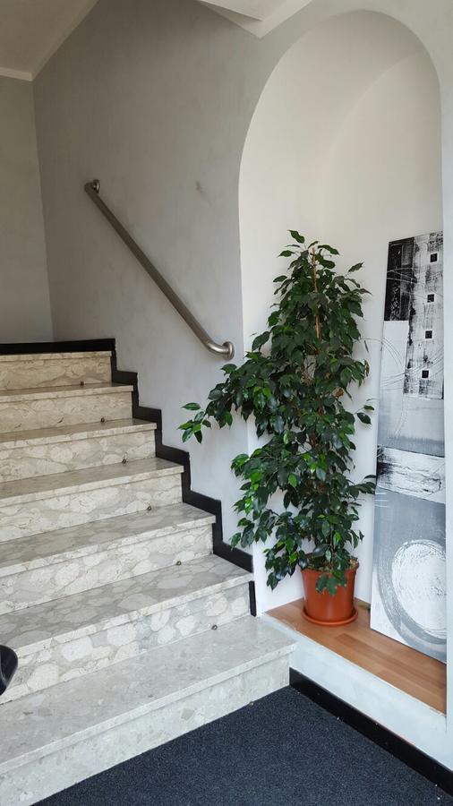 Hotel Calaluna Biella Extérieur photo