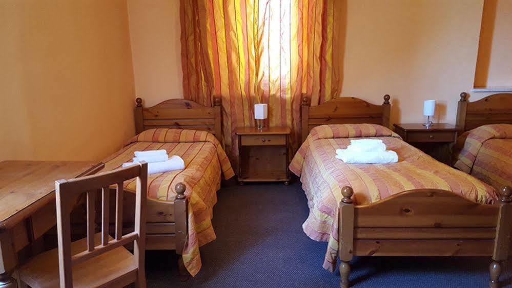 Hotel Calaluna Biella Extérieur photo